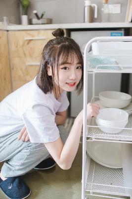 与亲女洗澡时伦了2次